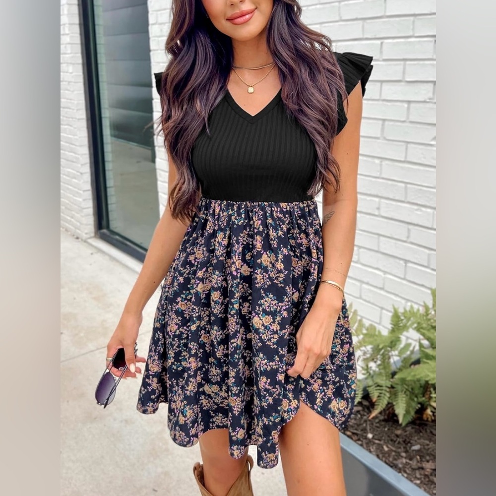X Small V Neck Floral Print Mini Dress